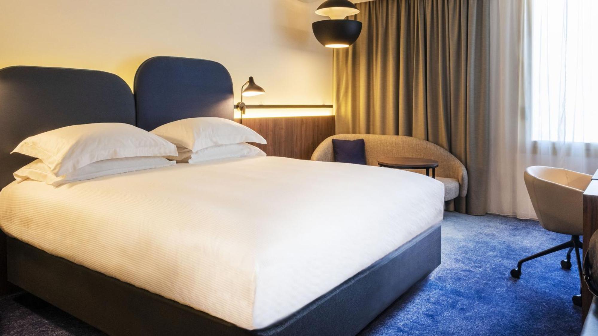 Hotel Crowne Plaza - - Grand Arenas By Ihg Nice